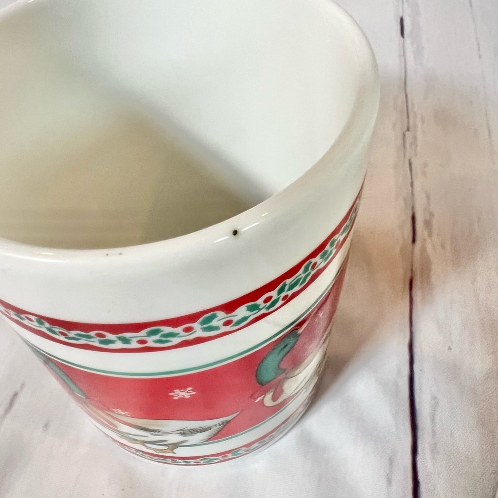 Vintage Christmas Mallard Duck Mugs Set of 2 Holiday Holly Berry Cottagecore - Picture 7 of 8